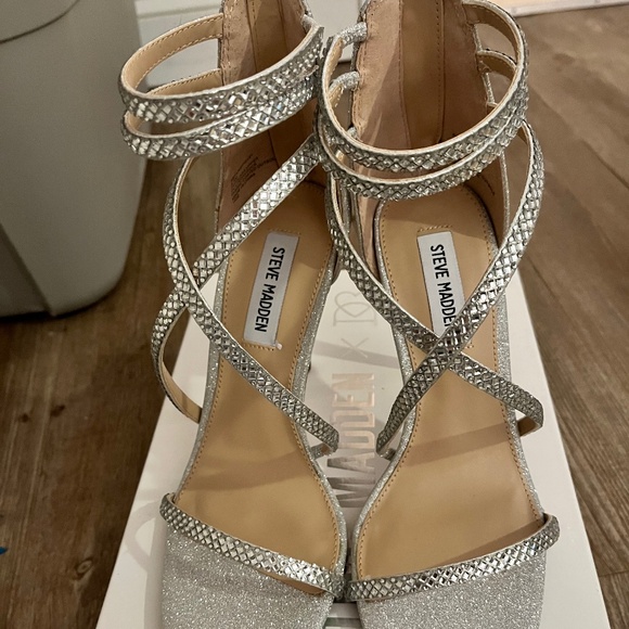 Steve Madden Heels - Picture 1 of 6